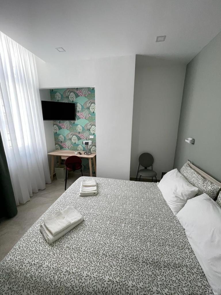 Guest house Domus Cervantes Naples